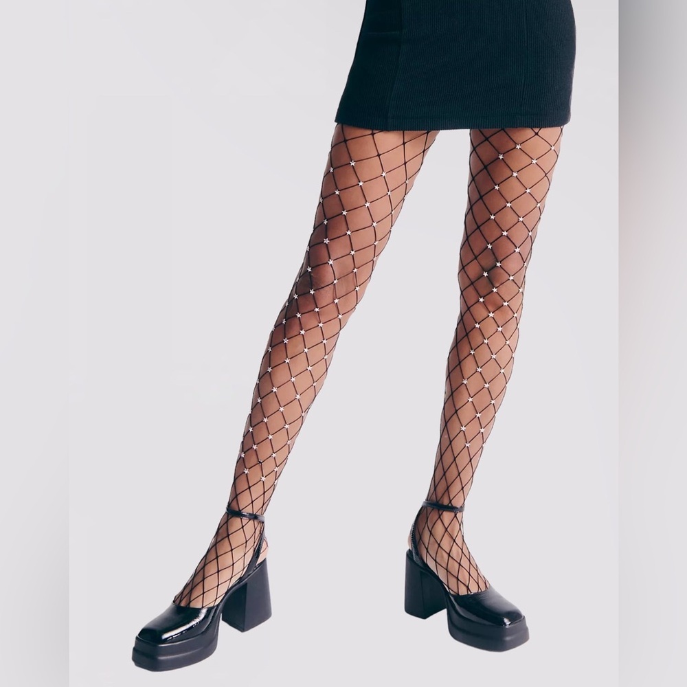 High Heel Jungle Star Struck Fishnet Tights OS Black with Silver stars - Picture 4 of 9